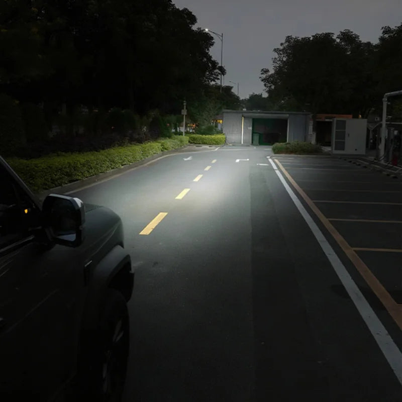 For BYD Leopard 5 Roof-Mounted LED Searchlight Roof-Mounted Auxiliary Lights Off-Road Modification Accessories