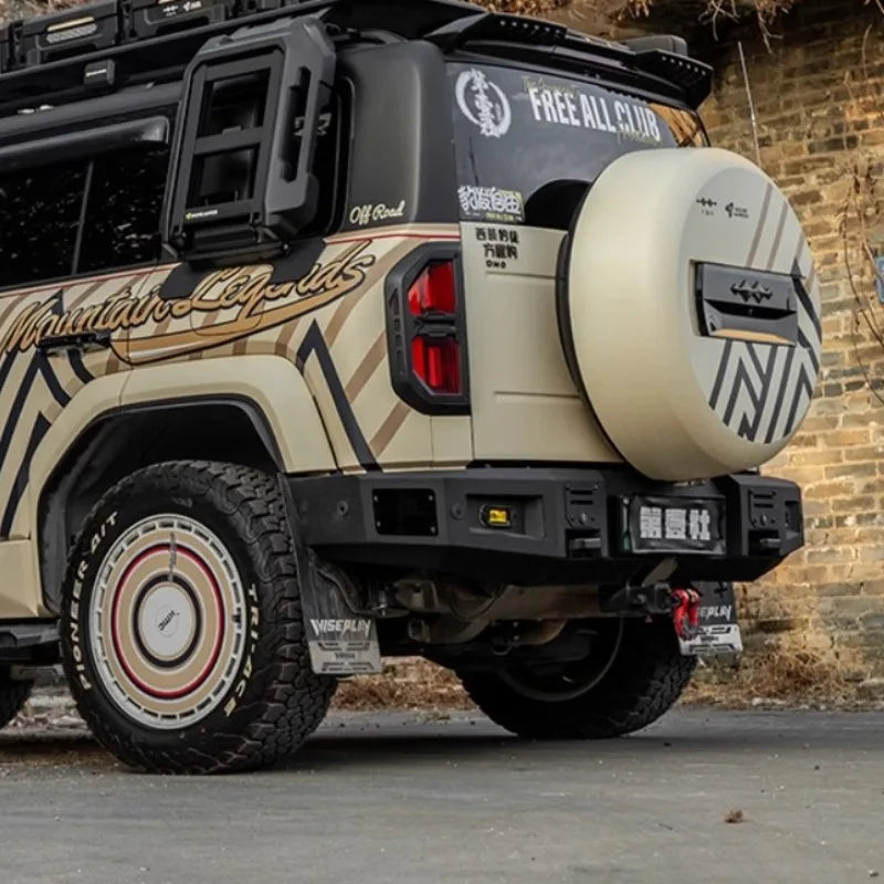 Off-Road Front Bumper for BYD Leopard 5 Anti-Collision Protection with Fog Lights Bumper Modification